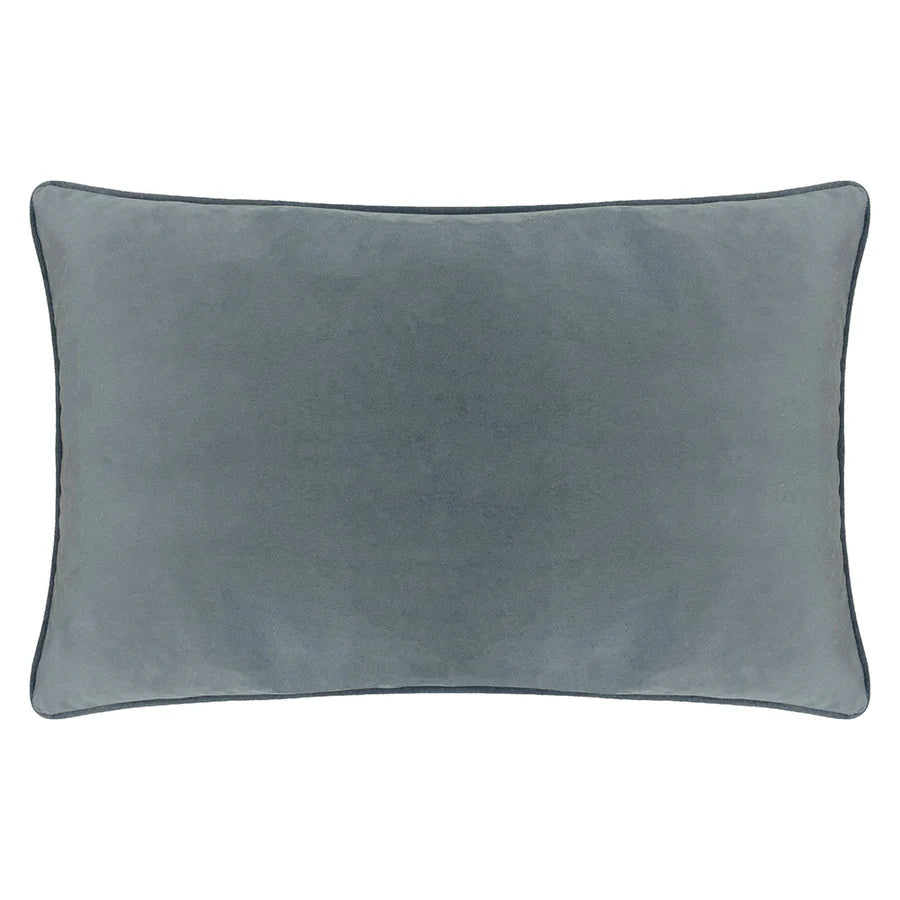 furn. Cushions.